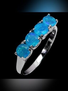 Stunning Natural 4.5mm round Blue Fire Opal 1CT -925 Sterling Silver Ring Size 8